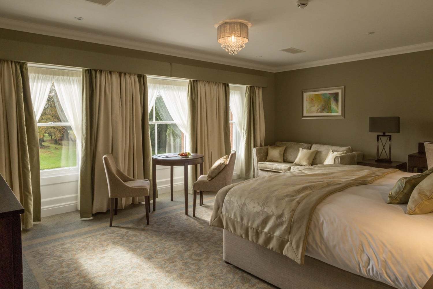 Oakley Hall Hotel Basingstoke Bilik gambar