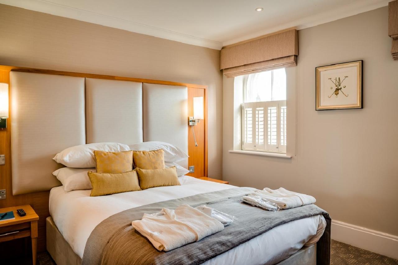 Oakley Hall Hotel Basingstoke Luaran gambar